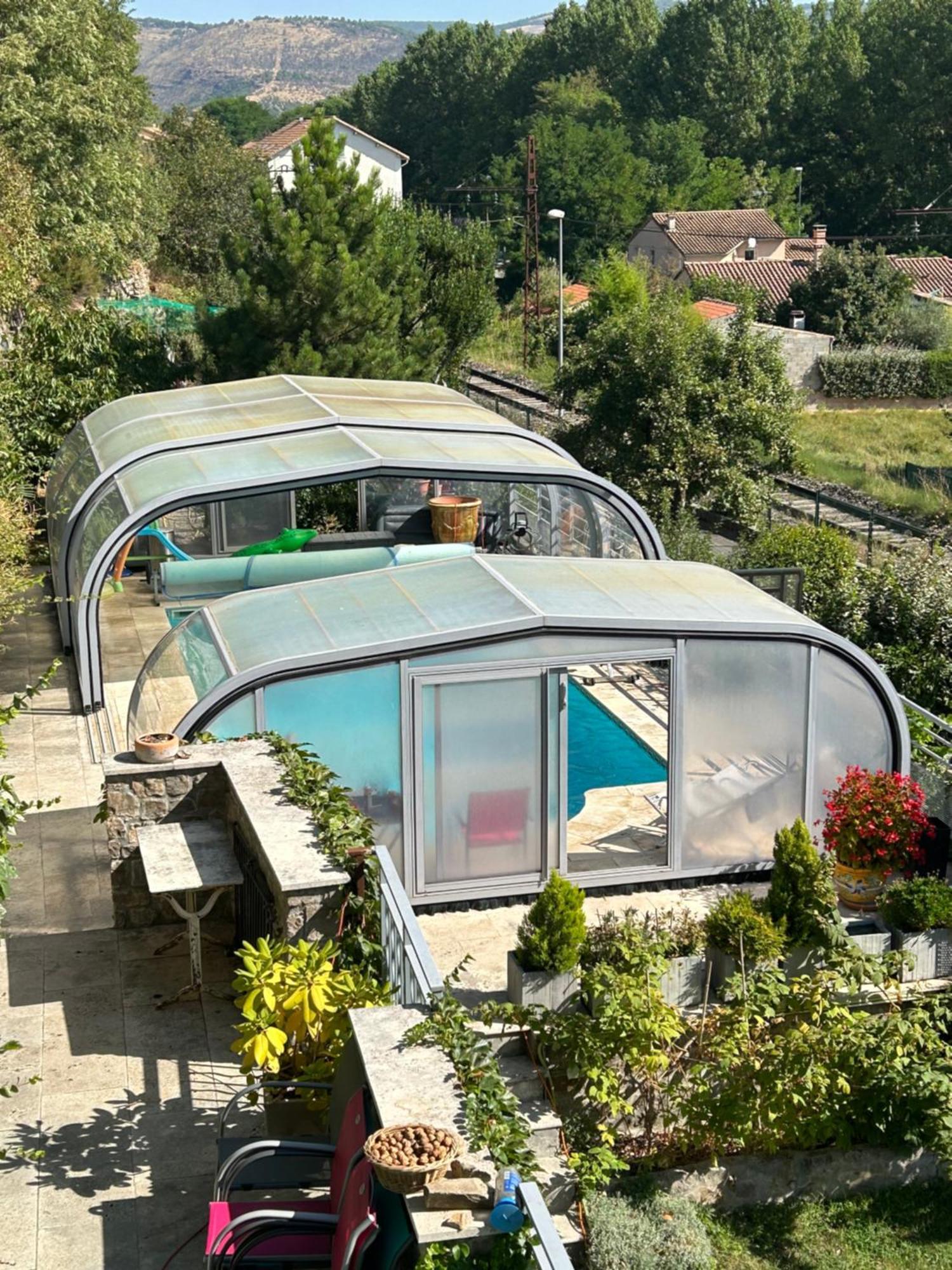 Le Mas De Campels Lägenhet Saint-Georges-de-Luzençon Exteriör bild